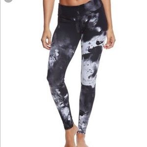 Alo Yoga Watercolor Full length pants